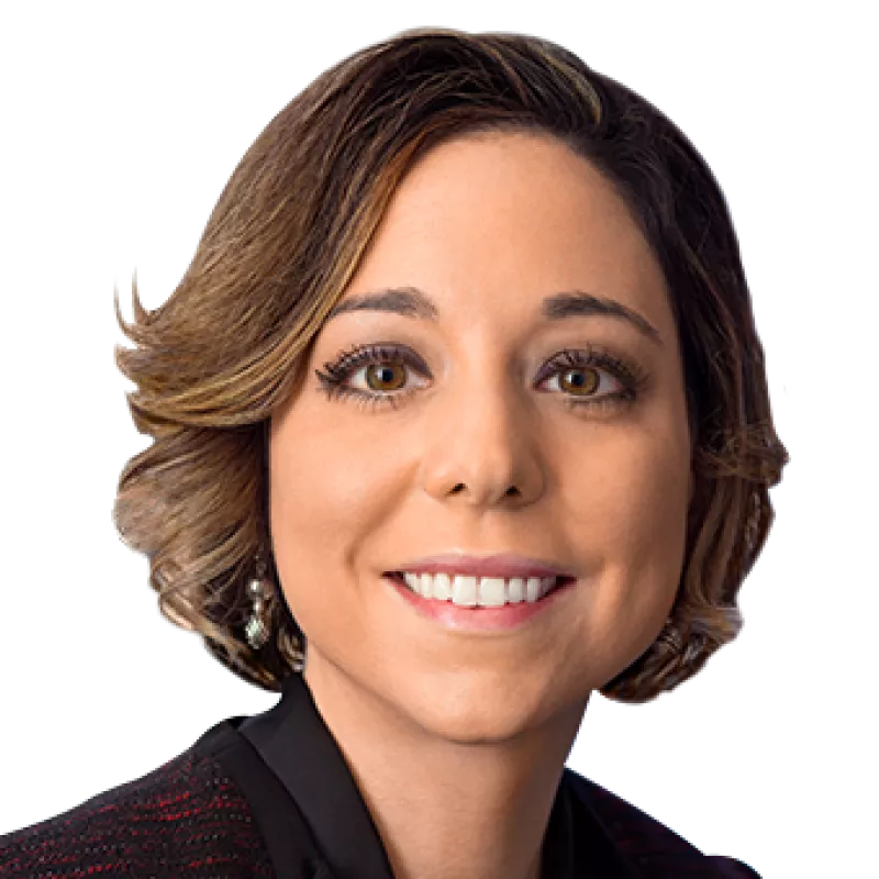 Tish Mendoza Headshot